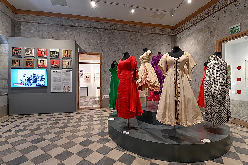 מתוך התערוכה "שושנה - אגדה ישראלית"