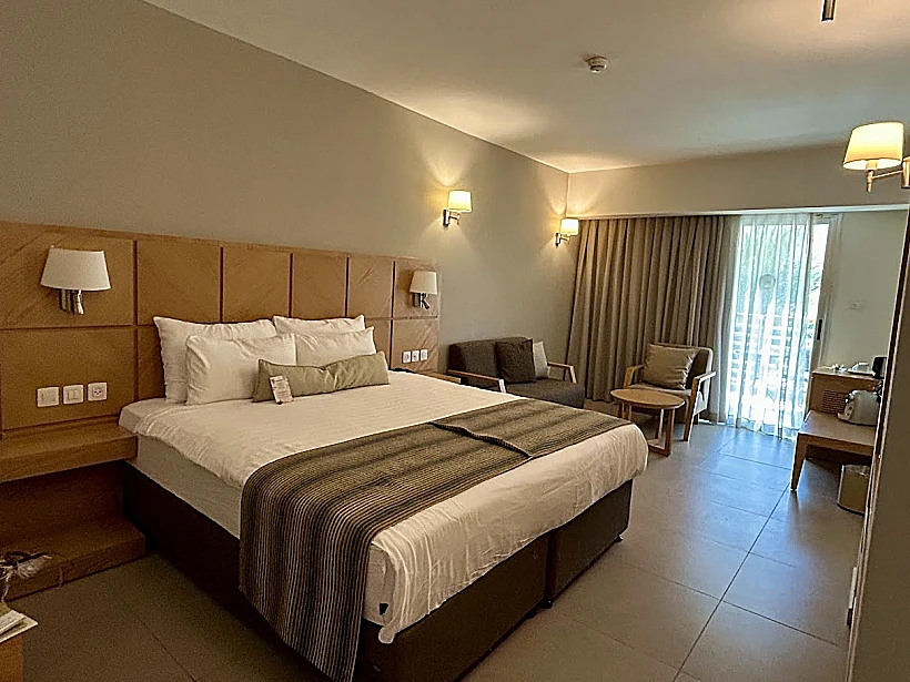 חדר במלון עין גדי