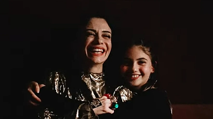 נינט טייב ובתה אמיליה