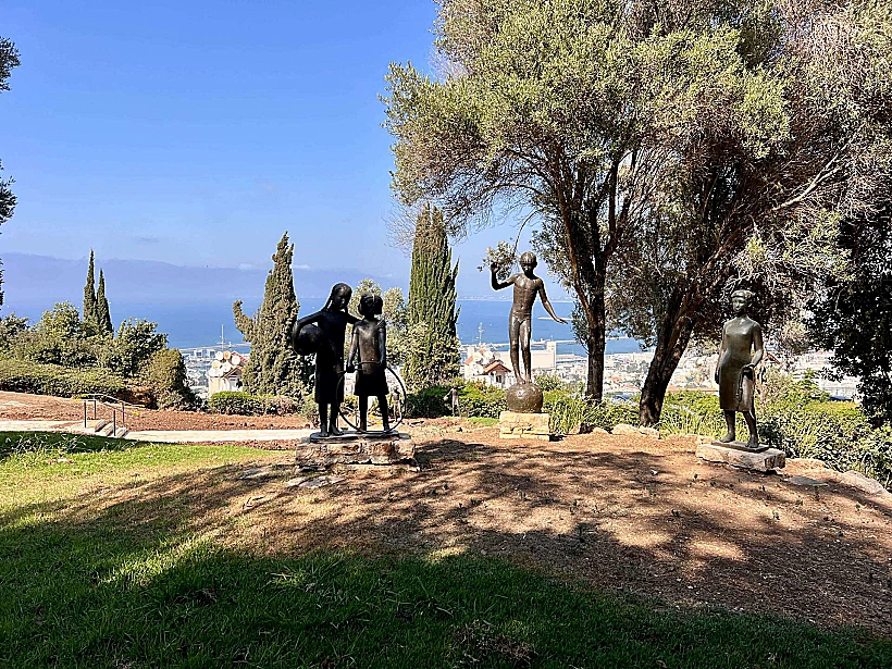 גן הפסלים של אורסולה מלבין חיפה