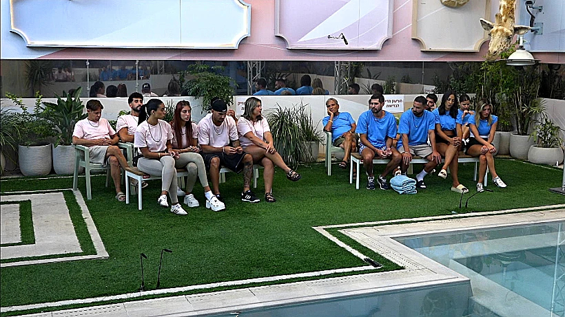 שתי הקבוצות במשימת "ראש בראש"