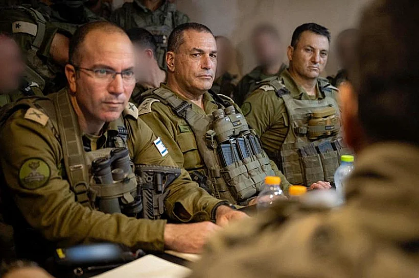 הרמטכ"ל אייל זמיר ברצועת עזה עם מפקד פיקוד הדרום, אלוף יניב עשור