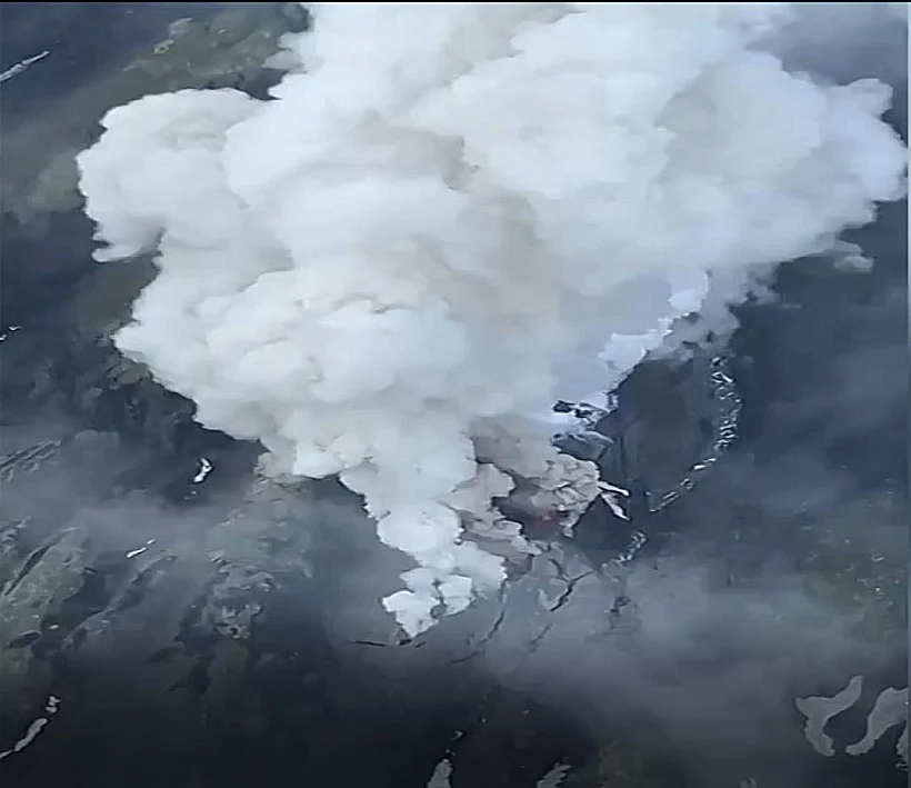 התפרצות הר געש קרשינינוב בקמצ'טקה, במזרח רוסיה