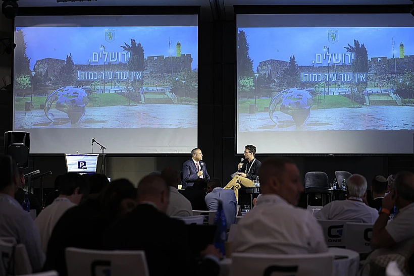 ראש עיריית ירושלים משה ליאון בכנס התחבורה