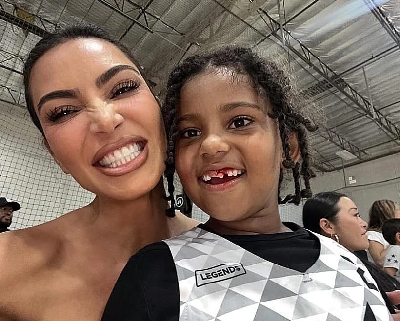 קים קרדשיאן ובנה