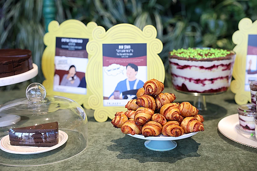 פופ אפ חברים