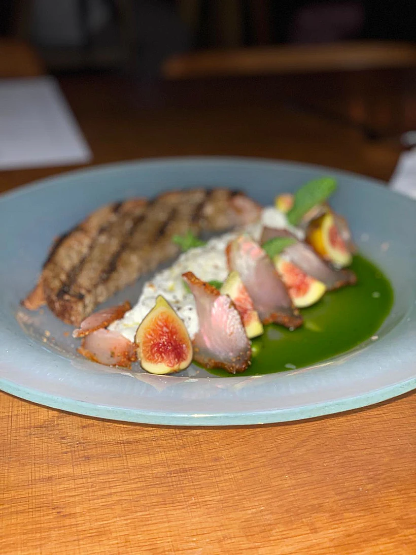 חודש גליל, קלארו