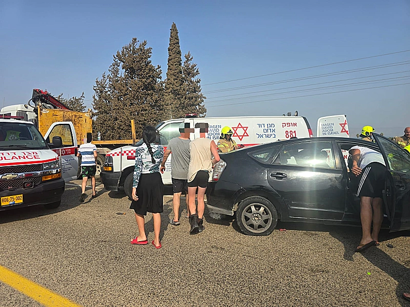 זירת התאונה בכביש 90 סמוך לגינוסר