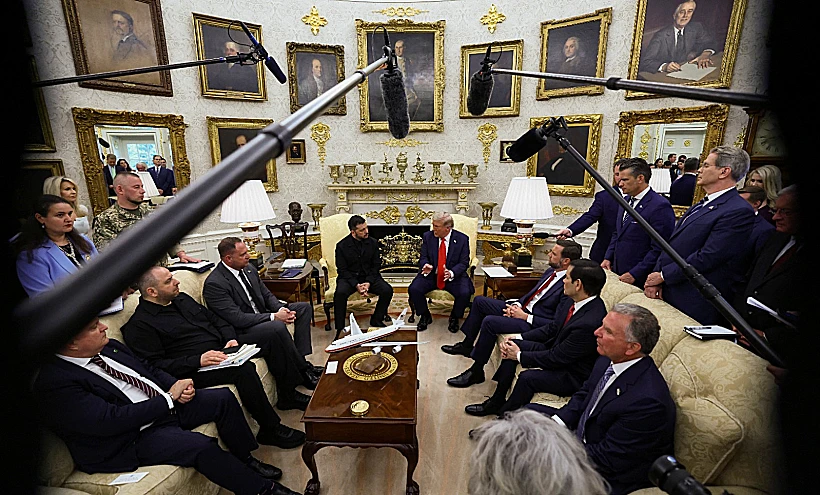 נשיא ארה"ב טראמפ ונשיא אוקראינה זלנסקי בבית הלבן