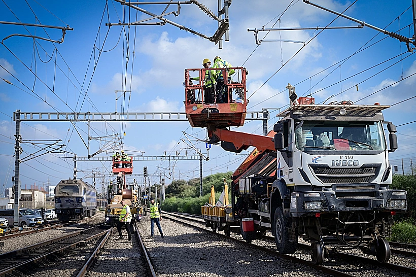 עבודות לתיקון תקלת התשתיות במסילות הרכבת