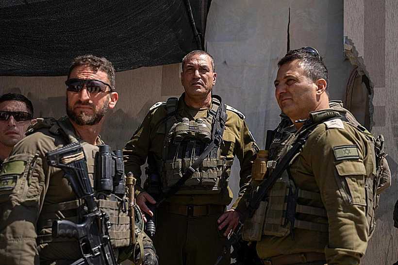 הרמטכ"ל אייל זמיר עם מפקד פיקוד הדרום האלוף יניב עשור ברצועת עזה