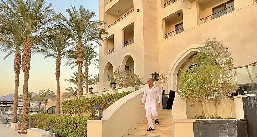 מלון "אל מנארה