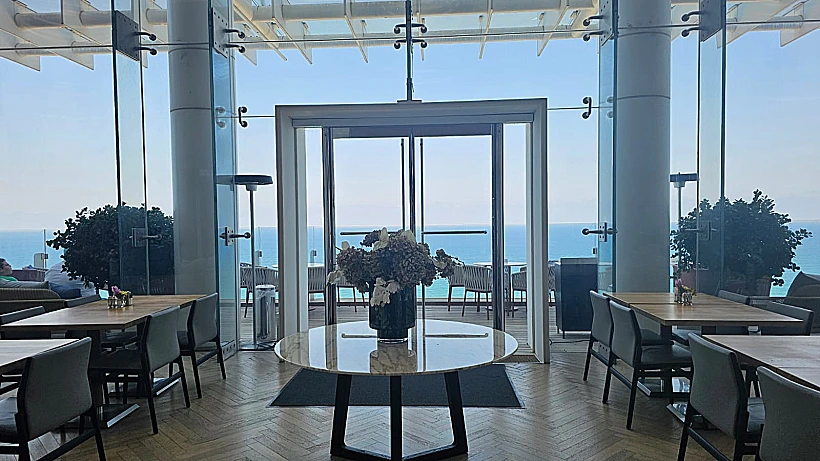 לובי מלון "דיויד קמפינסקי תל אביב"