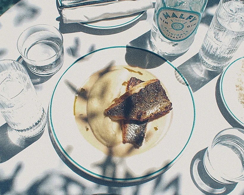 פילה דג ופירה במונא, מונא