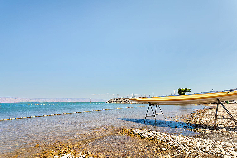 חוף מלון נוף גינוסר על שפת הכנרת