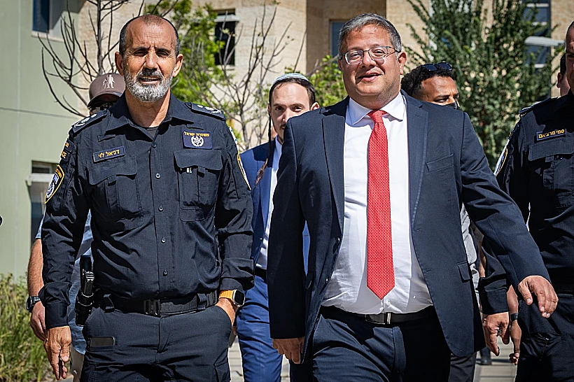 השר איתמר בן גביר והמפכ"ל דני לוי