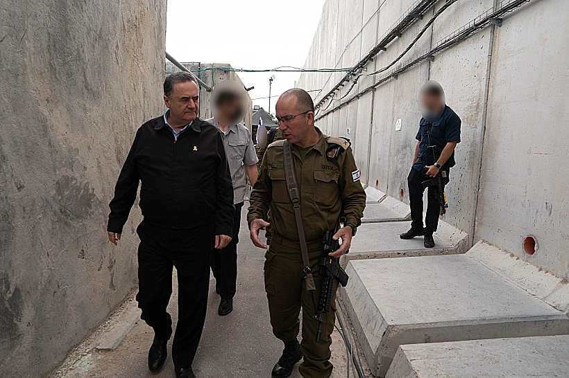שר הביטחון ישראל כ"ץ עם כוחות אוגדה 162 בעזה