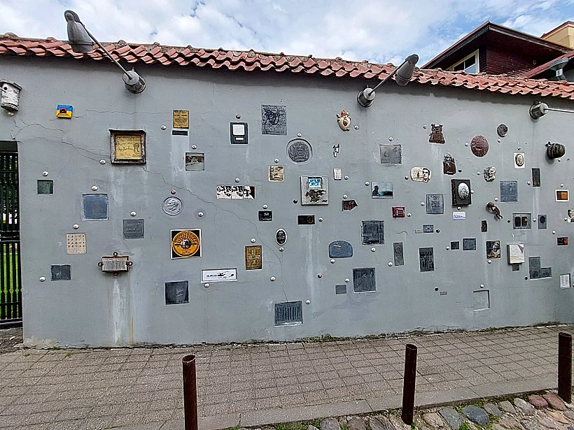 אוז'ופיס, רובע האמנים של וילנה