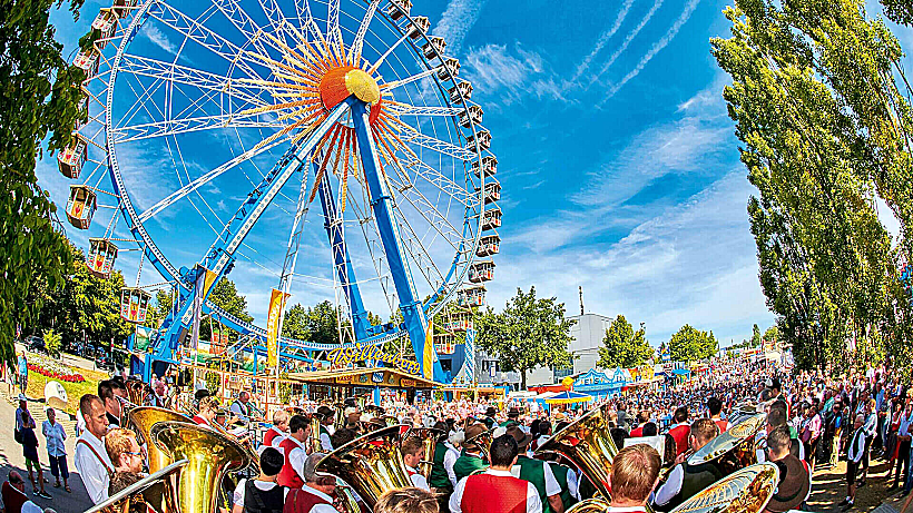 אוקטוברפסט בשטרויבינג, גרמניה – Gäubodenvolksfest