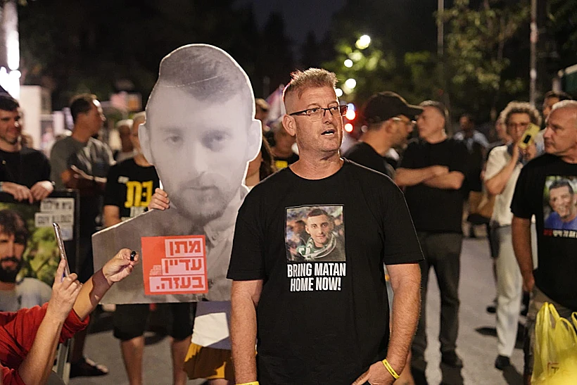 חגי, אביו של החייל החטוף מתן אנגרסט