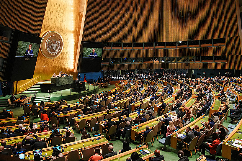 נשיא צרפת עמנואל מקרון מכריז על הכרה במדינה פלסטינית בעצרת האו"ם