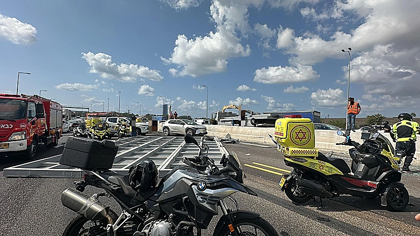 זירת התאונה בכביש 5 ליד גלילות