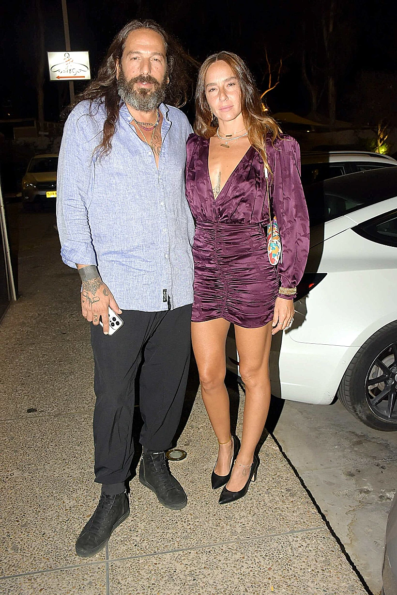 ציון מקנזי ובת הזוג הילה