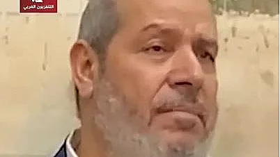 מנהיג חמאס בעזה ח'ליל אל-חיה בהופעה ראשונה מאז ניסיון החיסול בקטר