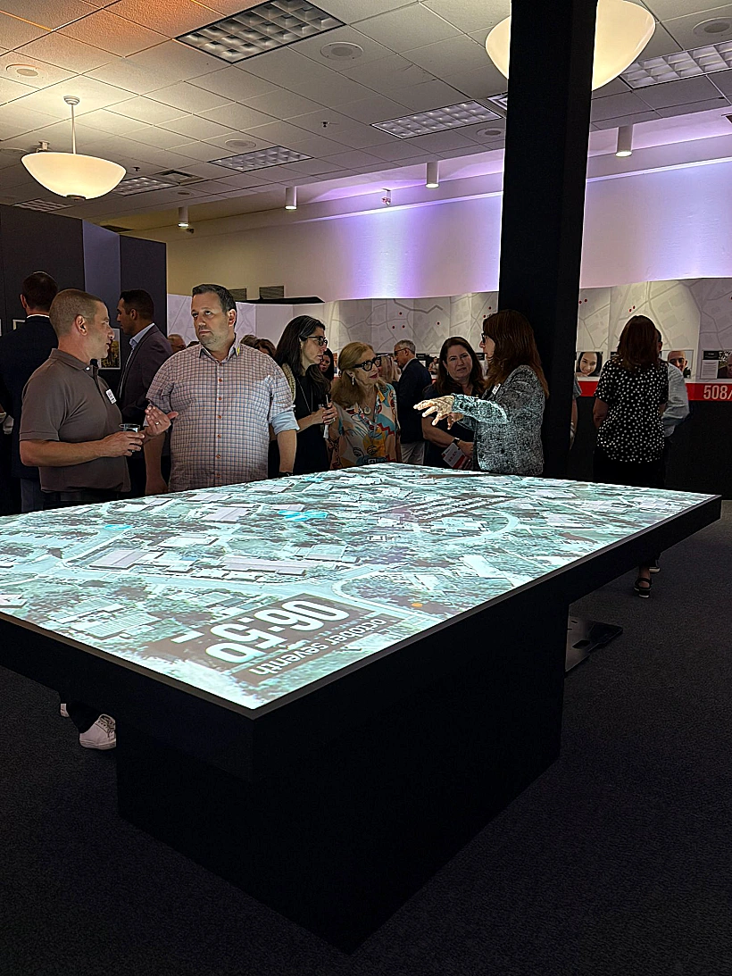 מתוך התערוכה של חברי קיבוץ כפר עזה