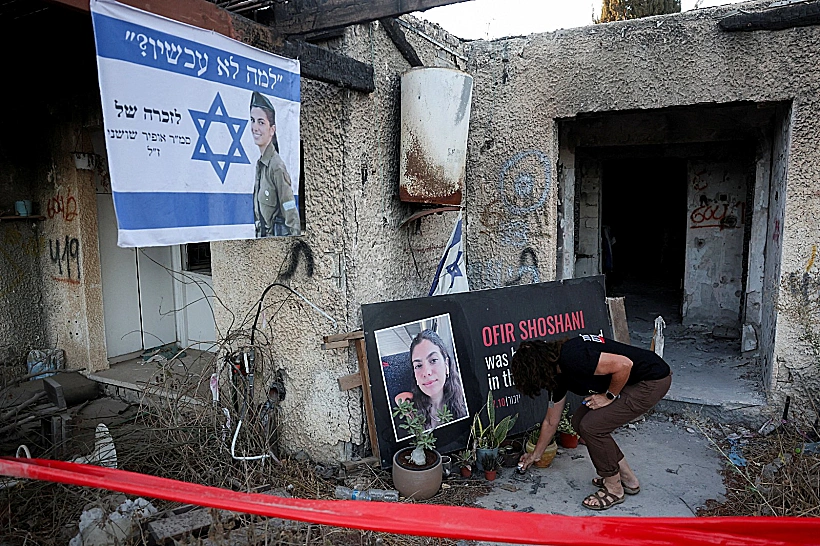 אנדרטה לזכרה של סמ"ר אופיר שושני בכפר עזה