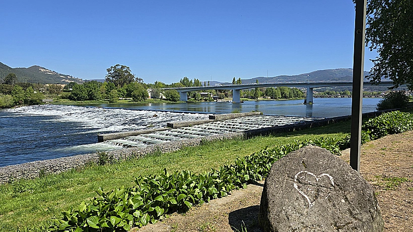 הכניסה המלבבת לפונטה דה לימה פורטוגל