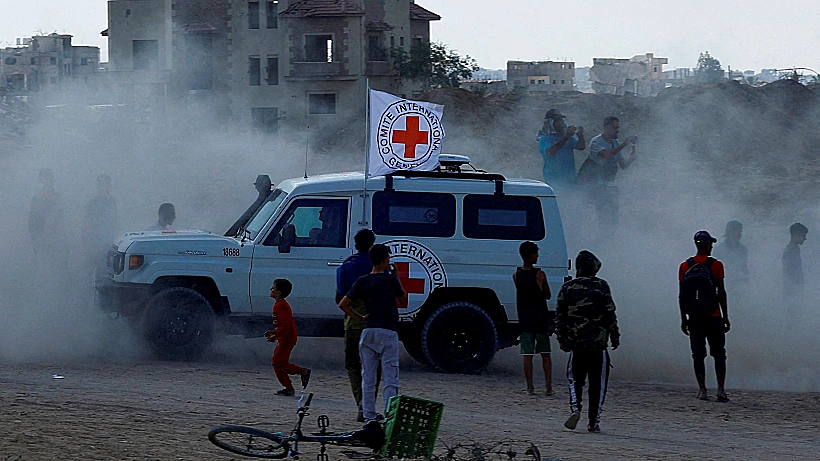 רכבי הצלב האדום ברצועת עזה