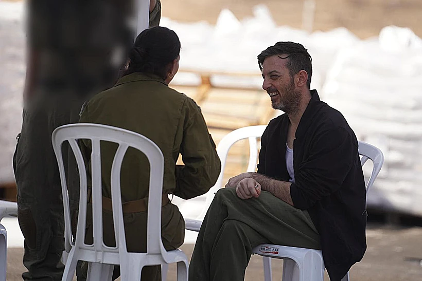 דוד קוניו במפגש הראשון עם נציגי צה"ל