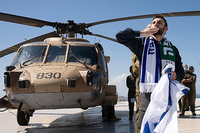 מתן אנגרסט אחרי הנחיתה בבית החולים