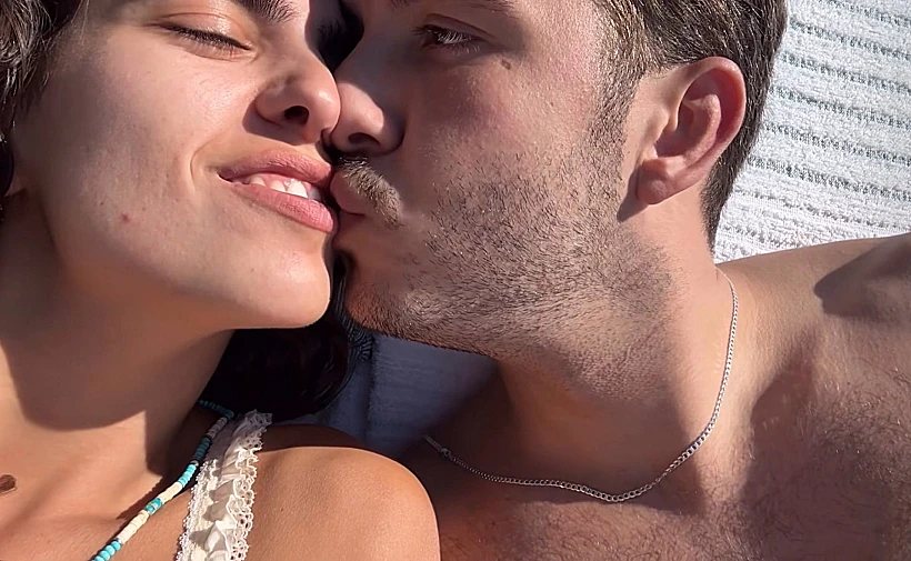 סאן מזרחי ובן זוגה שחק