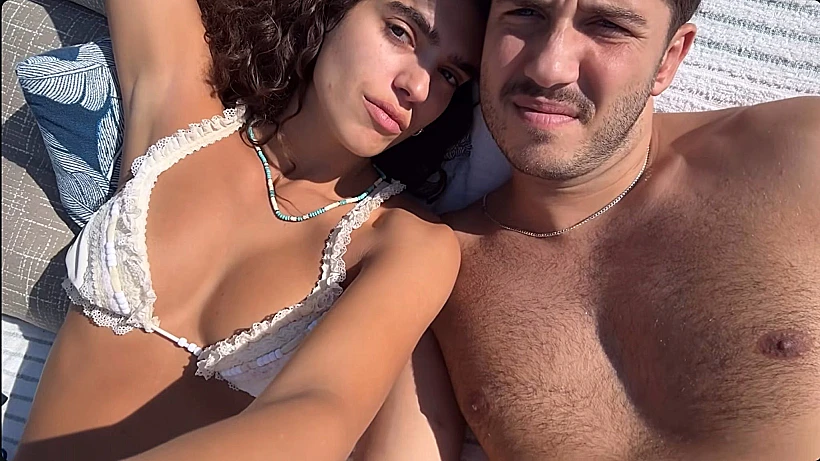 סאן מזרחי ובן זוגה שחק