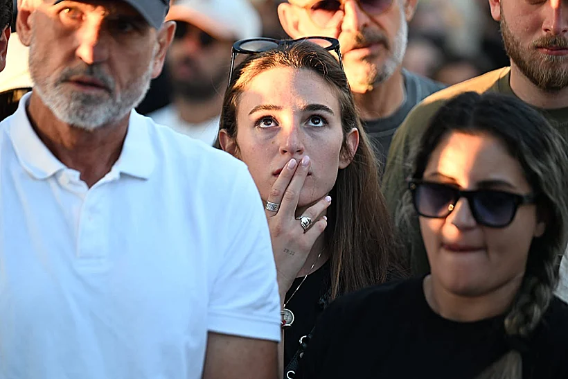 שורדת השבי מיה רגב בהלווייתו של גיא אילוז