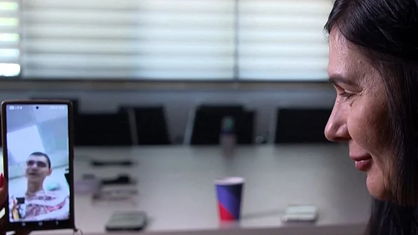 שורד השבי מקסים הרקין ואימו נטשה