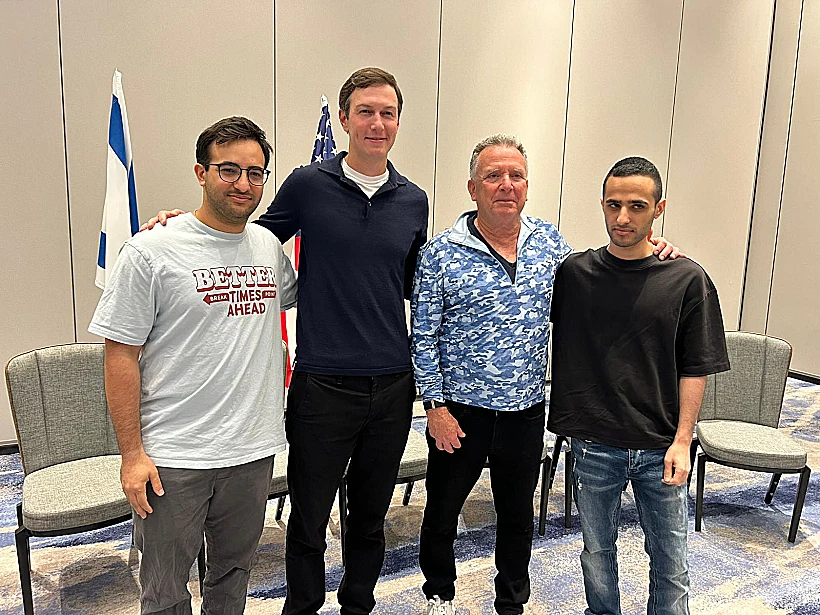 ויטקוף וקושנר עם שורד השבי נמרוד כהן ואחיו יותם