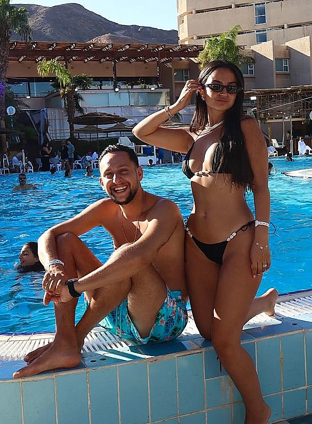 ארז מוגרבי ודניאלה