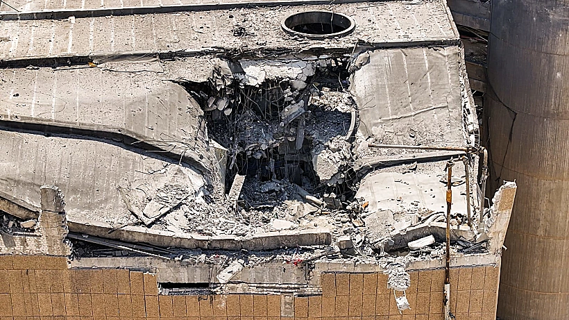 פגיעה ישירה של טיל איראני בבית חולים סורוקה