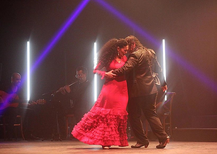 קרן ואבנר פסח