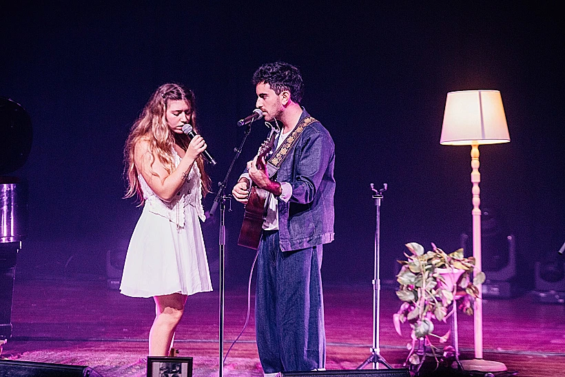 עלמה גוב עם דניאל יצחקי בהופעה ב"פסטיבל תל אביב"