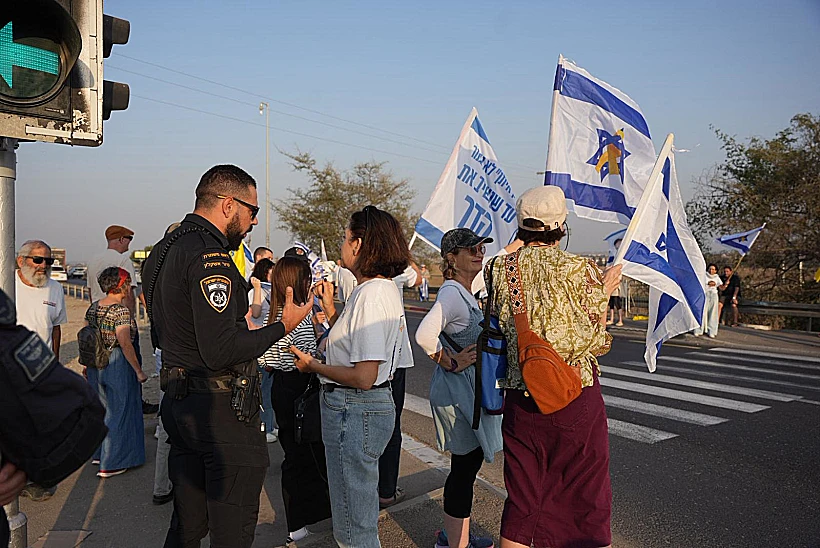 שיירת ליווי החלל החטוף