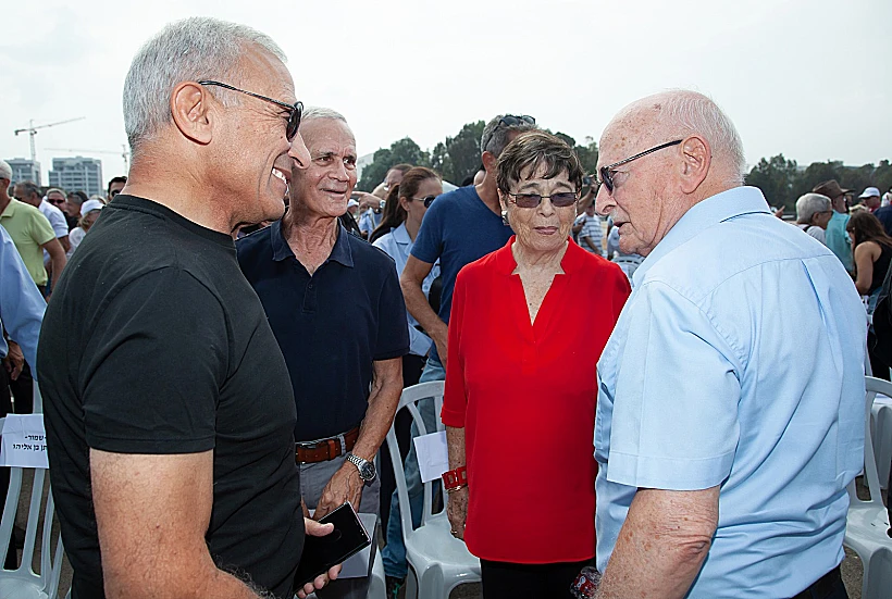 האלוף הרצל בודינגר עם האלוף דוד עברי, 2019