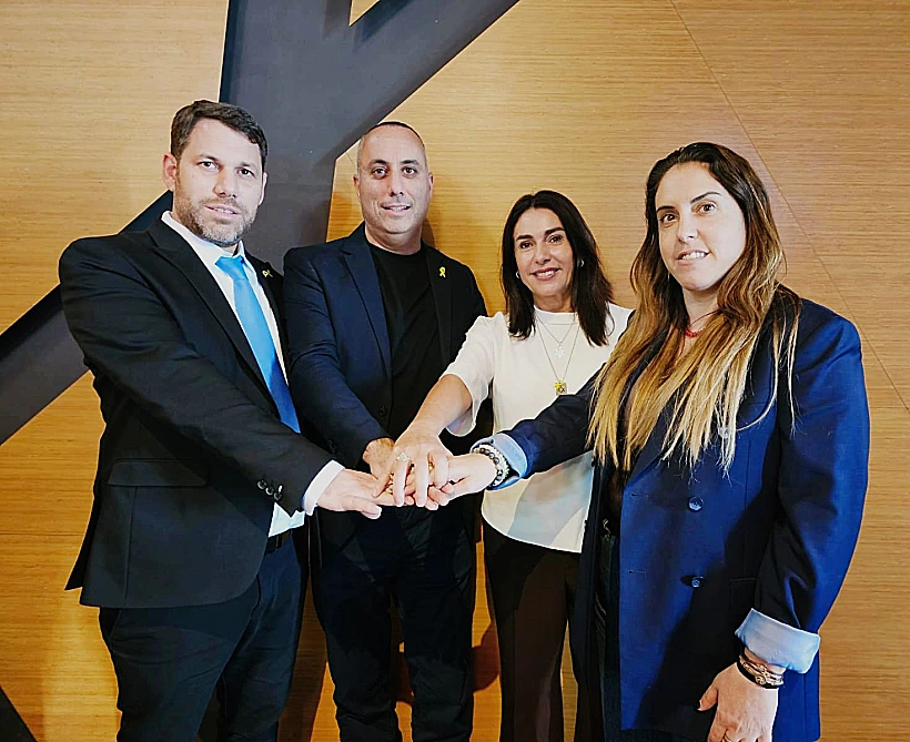 שרת התחבורה מירי רגב , מנכ״ל המשרד משה בן זקן, יו"ר נת"ע יודפת אפק ארזי ומנכ"ל נת"ע איתמר בן מאיר