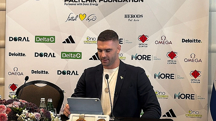 פיטר פלצ'יק פורש