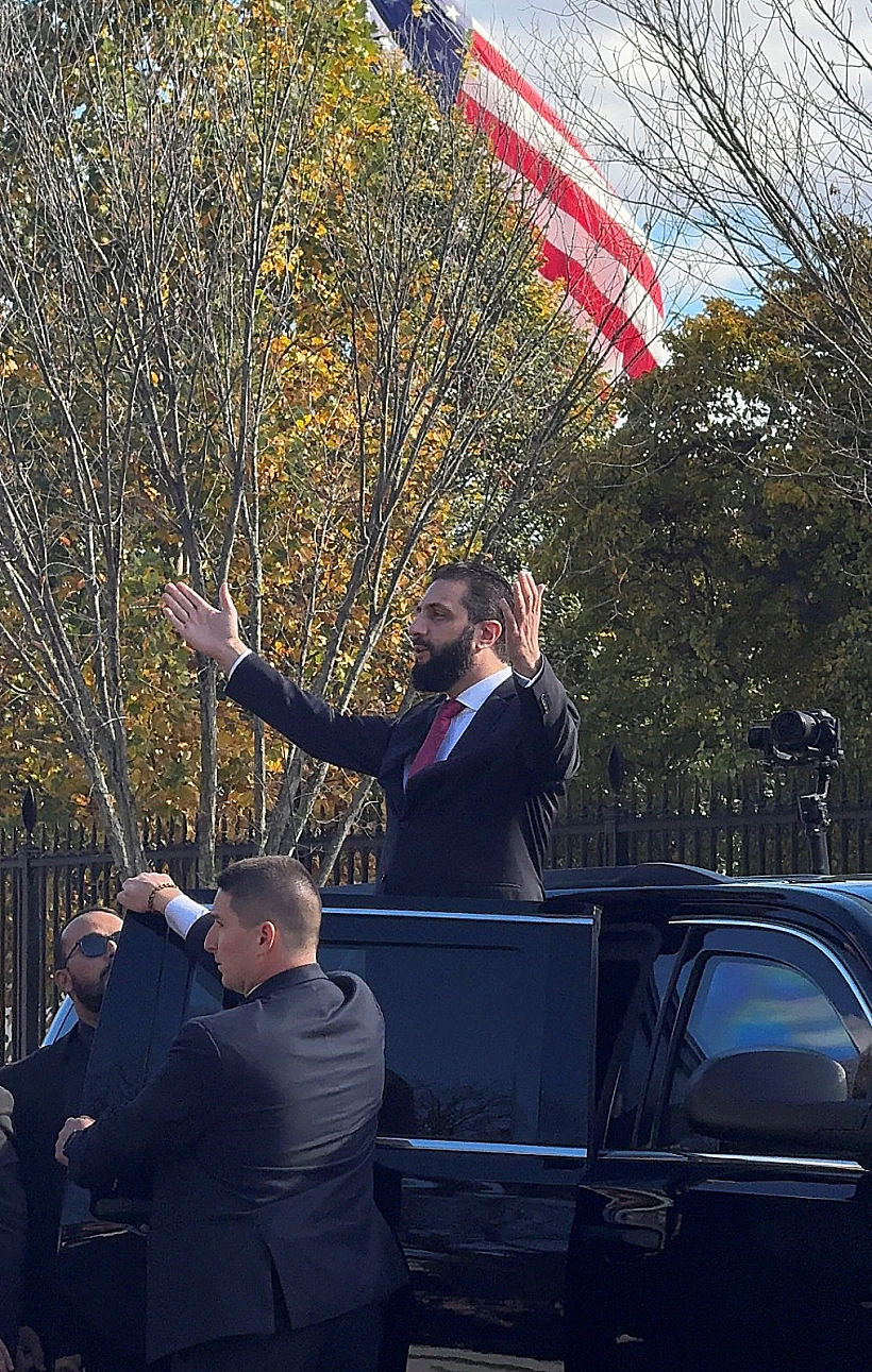 אחמד א-שרע בביקורו בוושינגטון