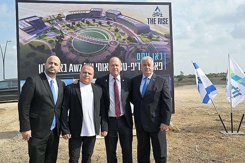 ירון אשכנזי, השר ניר ברקת ותומר גלאם