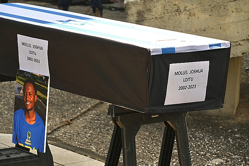 טקס הפרידה מג'ושוע לואיטו מולל